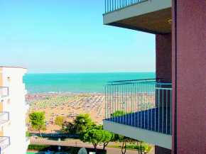 Отель Flat in Lignano Sabbiadoro  Линьяно Пинета
